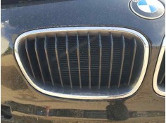 Recambio de rejilla delantera para bmw serie 1 lim. (f20) 114 d referencia OEM IAM 51137239022  DERECHA
