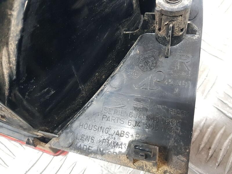 Recambio de piloto trasero derecho para seat ibiza (6j5) reference tech referencia OEM IAM 6J4945096K  