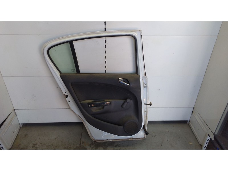 Recambio de puerta trasera izquierda para opel corsa d selective referencia OEM IAM 93189342  