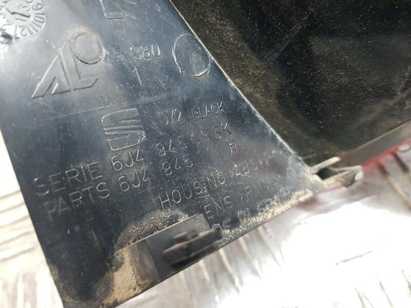 Recambio de piloto trasero izquierdo para seat ibiza (6j5) reference tech referencia OEM IAM 6J4945095K  