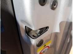 CERRADURA PUERTA DELANTERA DERECHA 5TB837016D 