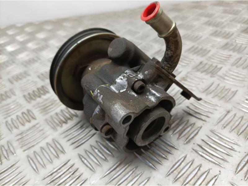 Recambio de bomba direccion para mg serie 200 (rf) 214 si (5-ptas.) referencia OEM IAM QVB100690  HA