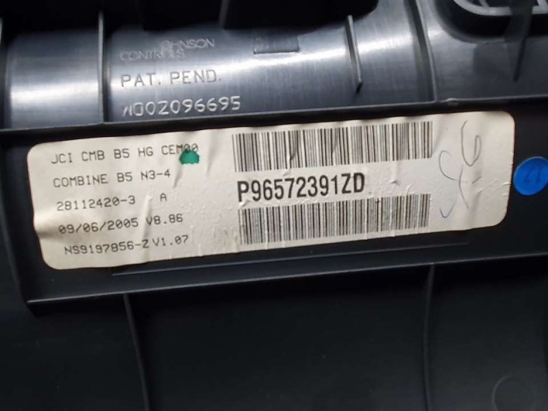 Recambio de cuadro instrumentos para citroën c4 berlina sx referencia OEM IAM 96572391ZD 281124203 NS9197856Z CENTRAL