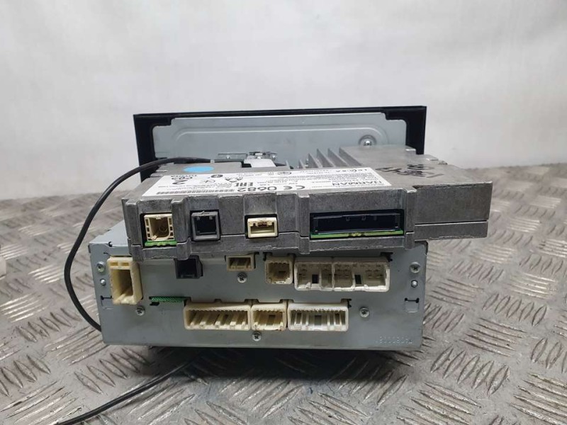 Recambio de sistema navegacion gps para toyota auris active referencia OEM IAM 8614002360 CVVS75F0AE 