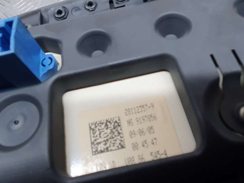 Recambio de cuadro instrumentos para citroën c4 berlina sx referencia OEM IAM 96572391ZD 281124203 NS9197856Z CENTRAL