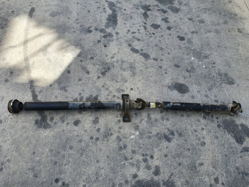 Recambio de transmision central para ssangyong rodius xdi referencia OEM IAM 3320021414  