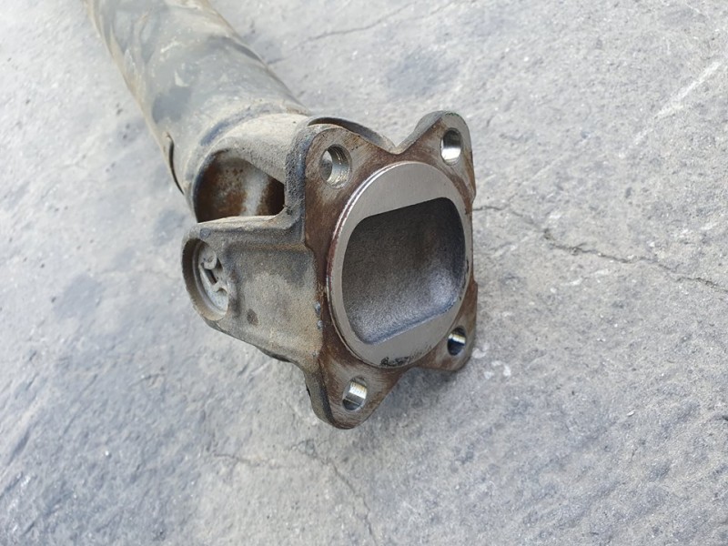 Recambio de transmision central para ssangyong rodius xdi referencia OEM IAM 3320021414  