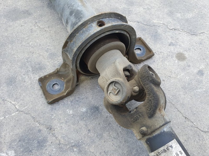 Recambio de transmision central para ssangyong rodius xdi referencia OEM IAM 3320021414  