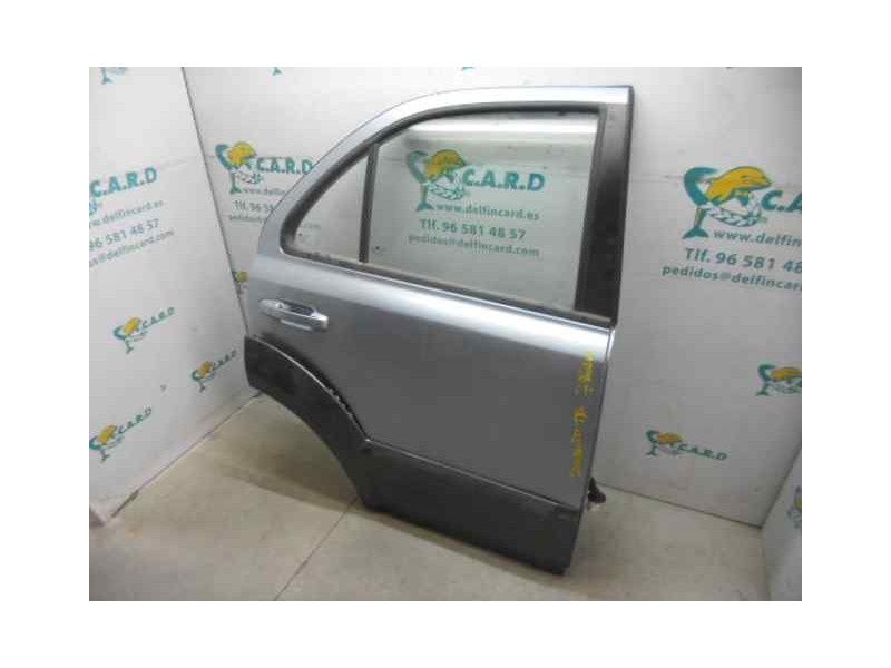 Recambio de puerta trasera derecha para kia sorento 2.5 crdi ex referencia OEM IAM   