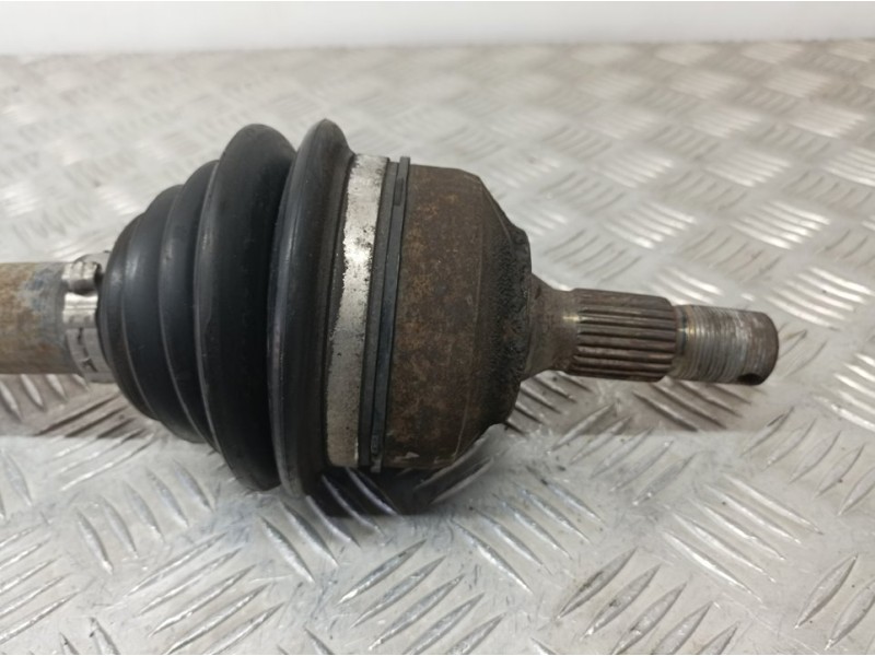 Recambio de transmision delantera derecha para peugeot 206 berlina xt referencia OEM IAM 32730Y  