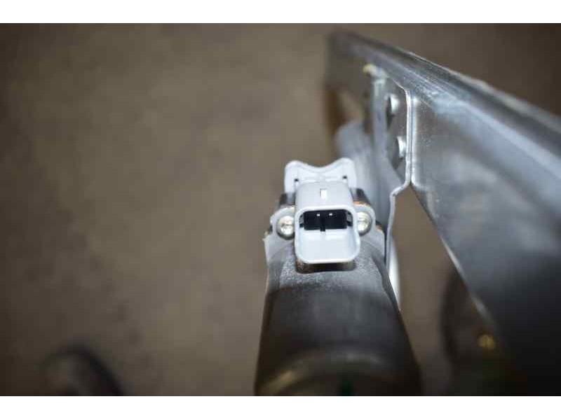 Recambio de elevalunas delantero derecho para citroën berlingo station wagon x referencia OEM IAM  2 PINS ELECTRICO