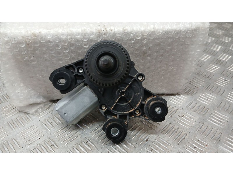 Recambio de motor limpia trasero para opel vivaro c furgoneta (k0) 2.0 referencia OEM IAM 9812672880 VALEO W000070962