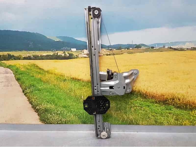 Recambio de elevalunas delantero derecho para dacia sandero basis referencia OEM IAM 807209299R 2 PINS ELECTRICO