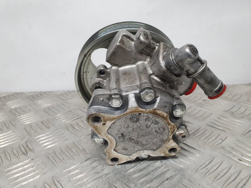 Recambio de bomba direccion para peugeot boxer furgón 330 l1h1 pro bluehdi 120 start&stop referencia OEM IAM 9805820980 76929741