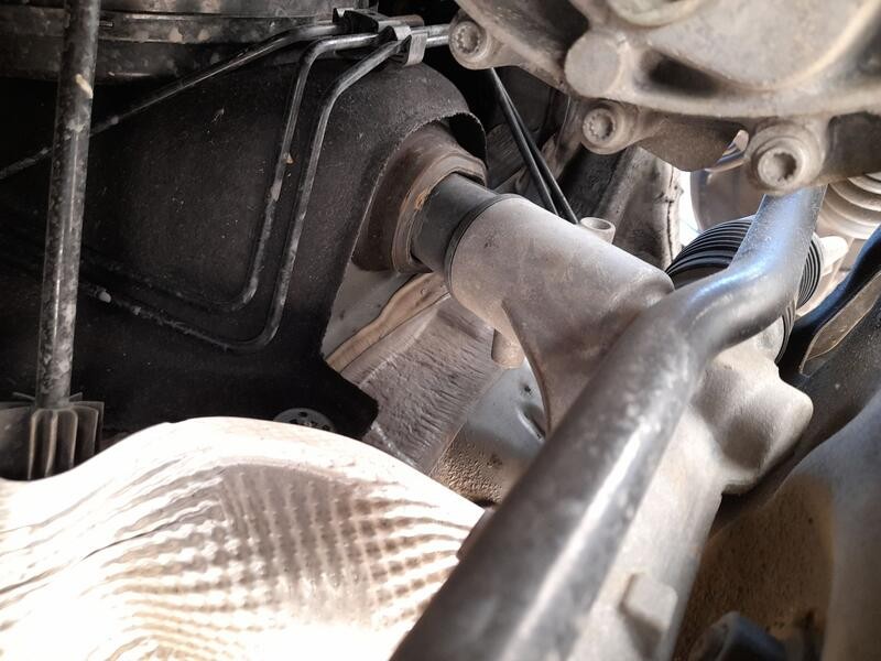 Recambio de cremallera direccion para seat arona (kj7, kjp) 1.0 tgi referencia OEM IAM 2Q1423061D MECANICA 