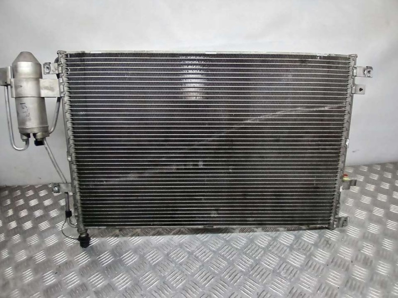 Recambio de condensador / radiador aire acondicionado para volvo xc90 d5 summum (7 asientos) referencia OEM IAM 30665562 19907 V