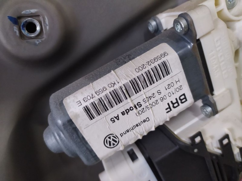 Recambio de elevalunas trasero izquierdo para skoda octavia combi (1z5) elegance referencia OEM IAM 1K0959703E  ELÉCTRICO