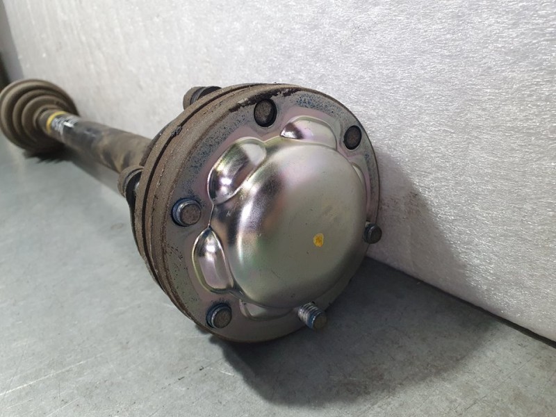 Recambio de transmision trasera derecha para ssangyong rodius xdi referencia OEM IAM 7322HAR  