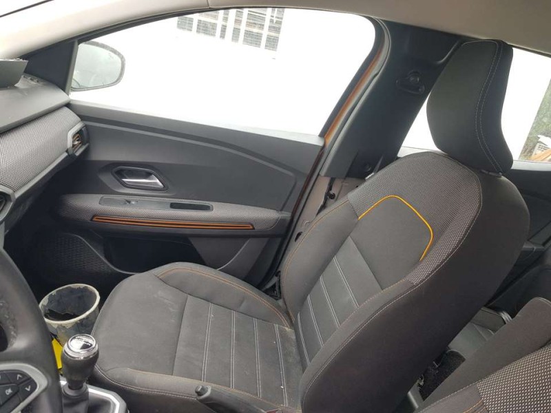 Recambio de asiento delantero derecho para dacia sandero stepway referencia OEM IAM   C/AIRBAG