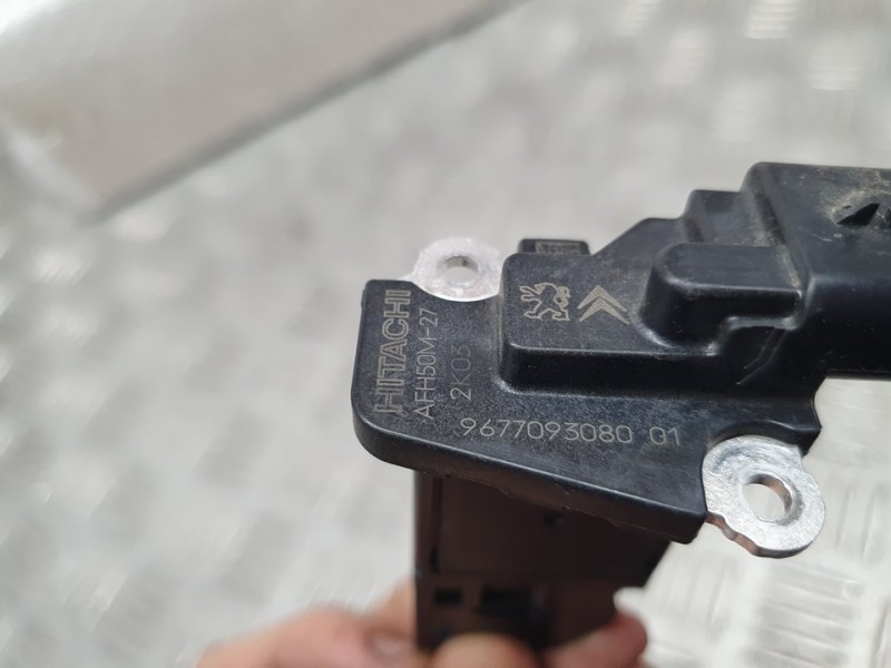 Recambio de caudalimetro para peugeot boxer furgón 330 l1h1 pro bluehdi 120 start&stop referencia OEM IAM 9677093080 AFH50M27 HI