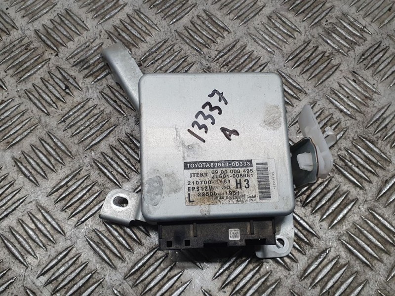 Recambio de modulo electronico para toyota yaris hsd city referencia OEM IAM 896500D333 JL501008681 JTEKT