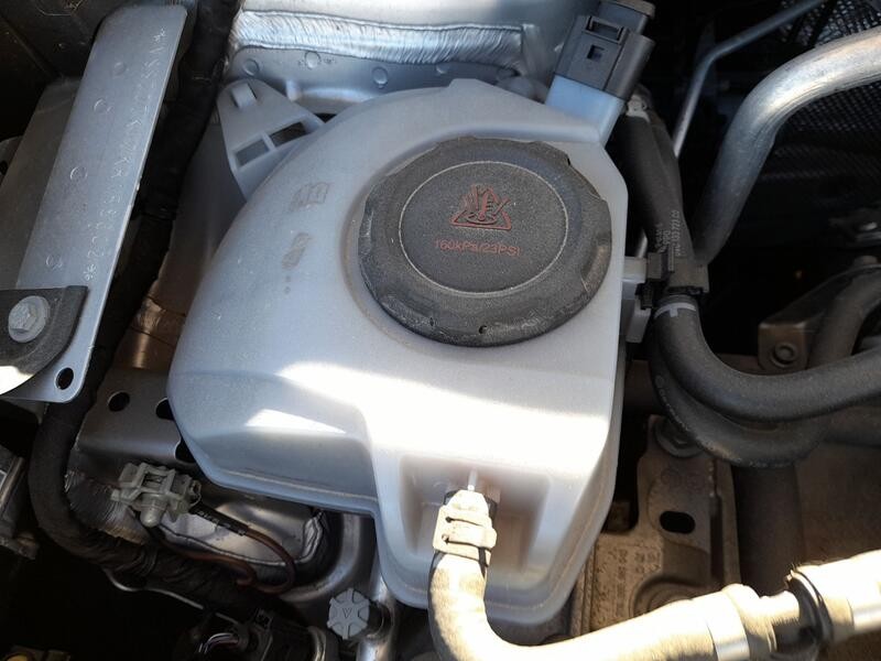 Recambio de deposito expansion para seat arona (kj7, kjp) 1.0 tgi referencia OEM IAM 2Q0121407D  