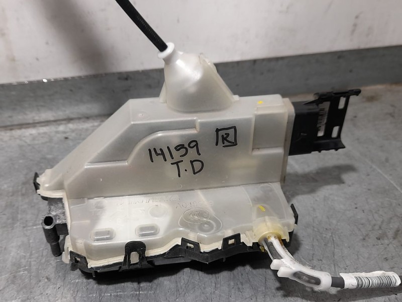 Recambio de cerradura puerta trasera derecha para citroën c3 feel referencia OEM IAM 5428N1956K6  6 PINES