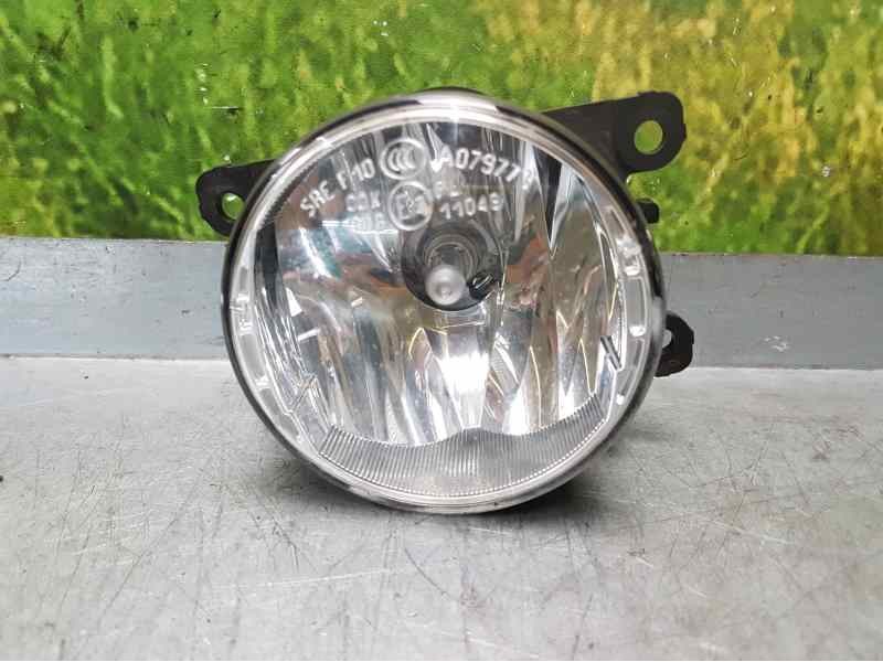 Recambio de faro antiniebla derecho para dacia sandero basis referencia OEM IAM 261500097R  VALEO