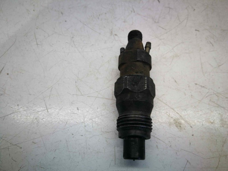 Recambio de inyector para renault megane i berlina hatchback (ba0) 1.9 diesel referencia OEM IAM KCA17S42  