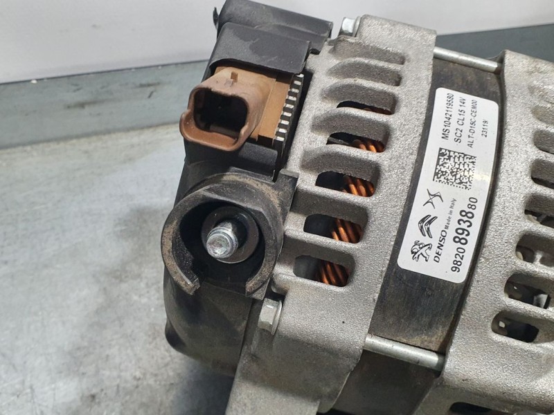 Recambio de alternador para citroën c3 live referencia OEM IAM 9820893880 MS1042119580 DENSO