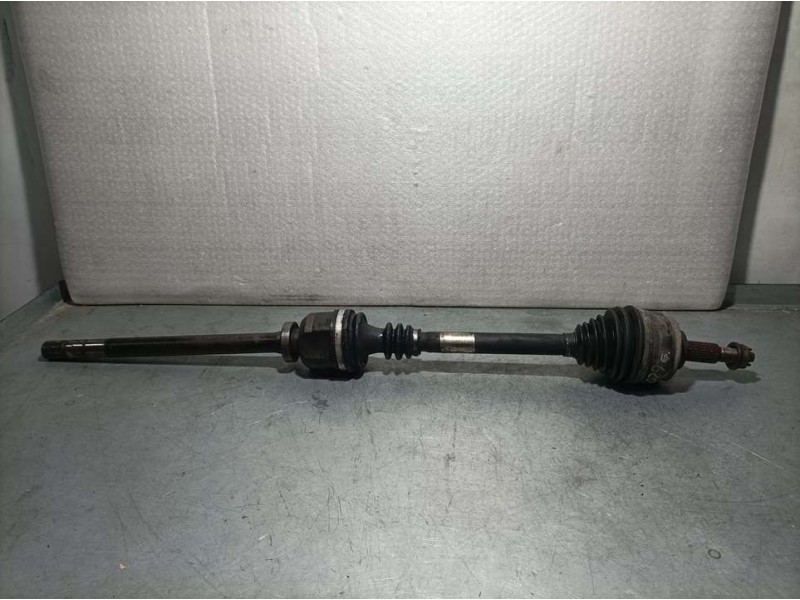 Recambio de transmision delantera derecha para renault espace iv (jk0) privilege referencia OEM IAM 8200439891  