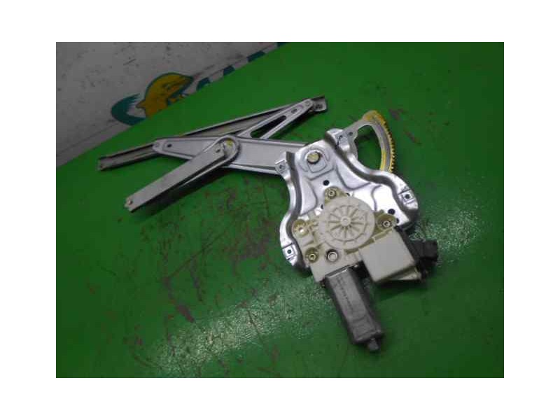 Recambio de elevalunas delantero derecho para toyota corolla (e12) 1.6 linea sol berlina 3/5 referencia OEM IAM   ELECTRICO