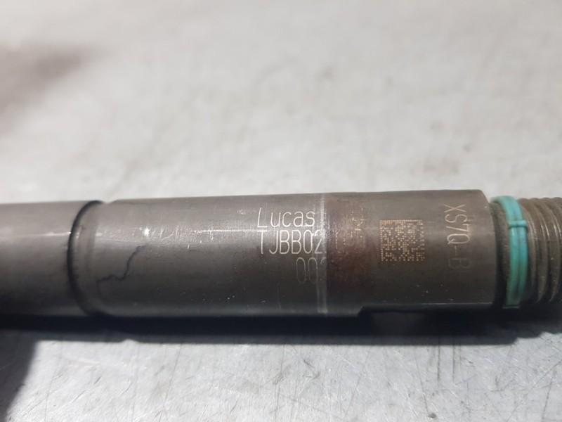 Recambio de inyector para ford transit caja cerrada, corta (fy) (2000 =>) 2.4 tdci referencia OEM IAM TJBB02201D  LUCAS