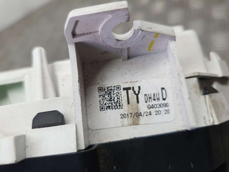 Recambio de cuadro instrumentos para mazda 2 lim. () luxury referencia OEM IAM D23C55430 0403090 