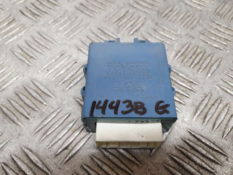 Recambio de modulo electronico para toyota yaris (ncp1/nlp1/scp1) 1.3 luna referencia OEM IAM 859800D050 MB0515003900 DENSO