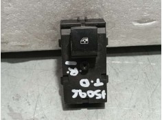 MANDO ELEVALUNAS TRASERO DERECHO 13301888 