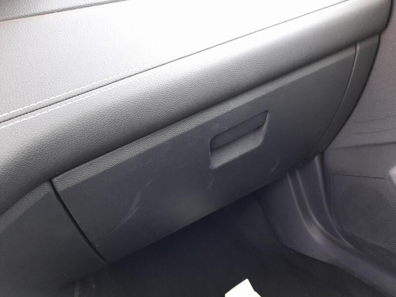 Recambio de guantera para seat arona (kj7, kjp) 1.0 tgi referencia OEM IAM 6F1857095T  