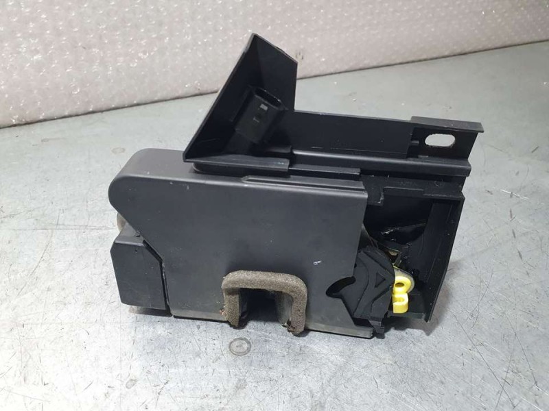 Recambio de cerradura puerta delantera izquierda para dacia sandero stepway referencia OEM IAM 805035308RB C5A180222 2 PINES