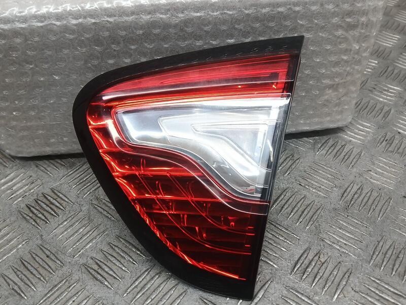 Recambio de piloto trasero derecho para renault captur intens referencia OEM IAM 265501712R  INTERIOR