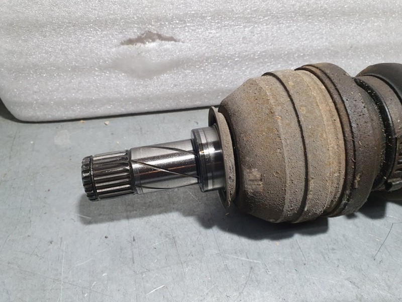 Recambio de transmision delantera derecha para opel astra g berlina comfort referencia OEM IAM 13243461  