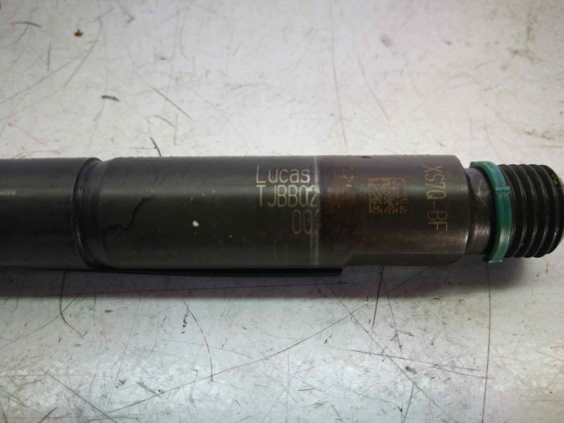 Recambio de inyector para ford transit caja cerrada, corta (fy) (2000 =>) 2.4 tdci referencia OEM IAM TJBB02201D  LUCAS