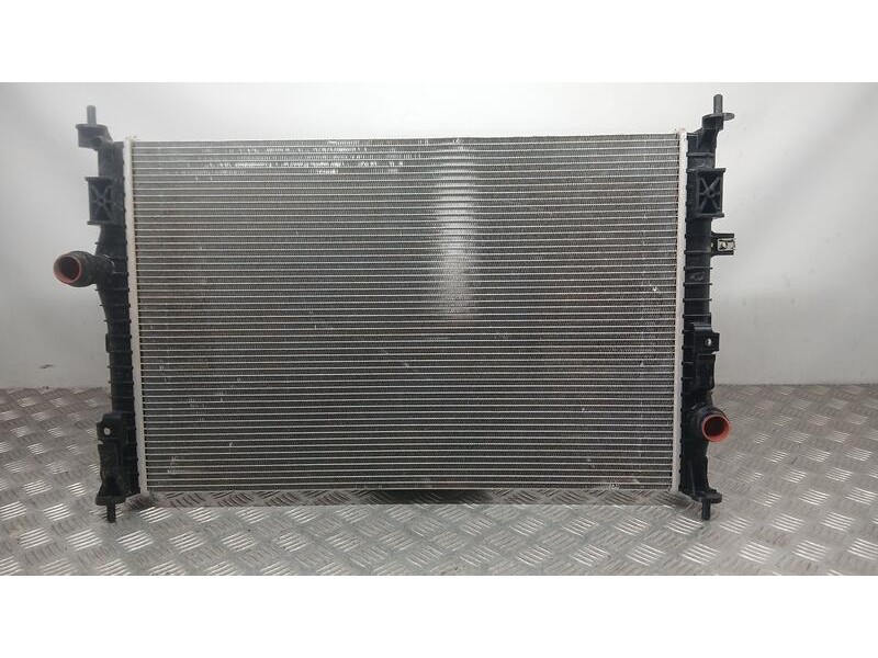 Recambio de radiador agua para opel vivaro c furgoneta (k0) 2.0 referencia OEM IAM 9678711180  C554A