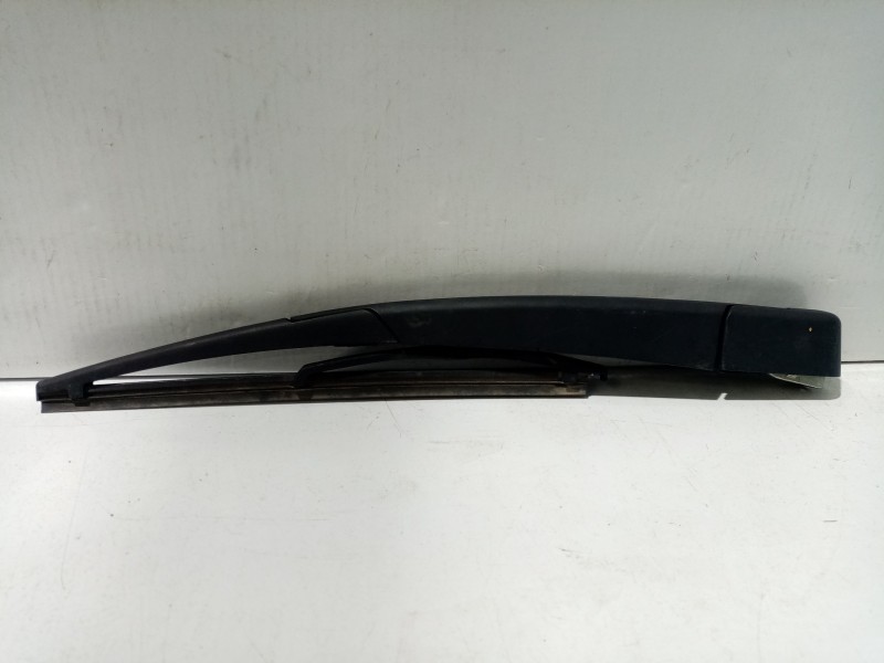 Recambio de brazo limpia trasero para renault kadjar zen referencia OEM IAM 287811574R PVP-18,15 