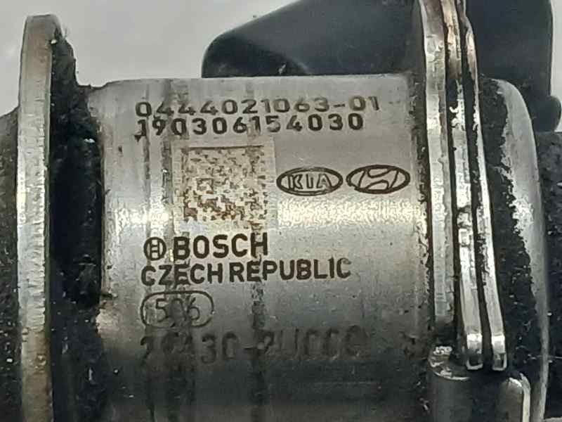 Recambio de inyector adblue para hyundai tucson sle mild-hybrid 2wd referencia OEM IAM 294302U000 0444021063 BOSCH