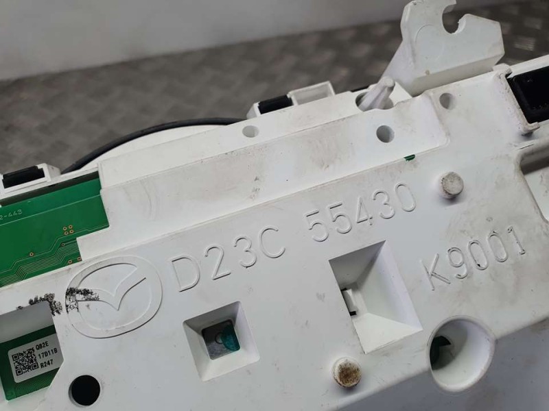 Recambio de cuadro instrumentos para mazda 2 lim. () luxury referencia OEM IAM D23C55430 0403090 