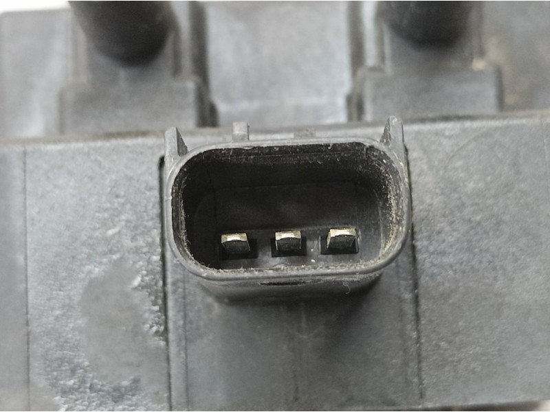 Recambio de bobina encendido para chrysler voyager (gs) 2.4 referencia OEM IAM   SIN REFERENCIA