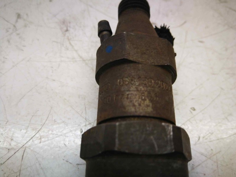 Recambio de inyector para seat ibiza (6k) 1.9 diesel (1y) referencia OEM IAM KCA30S44  068130202A