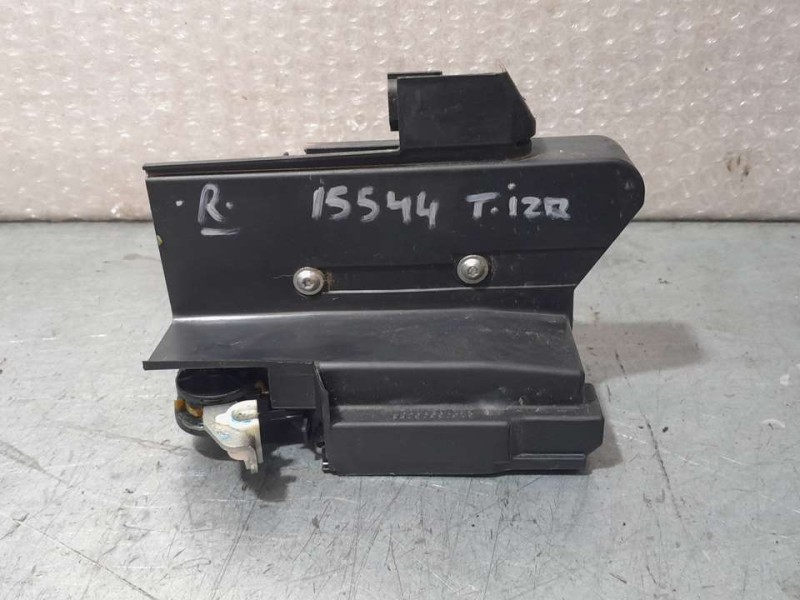 Recambio de cerradura puerta trasera izquierda para dacia sandero stepway referencia OEM IAM 825033052R  2 PINES