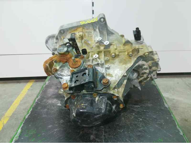 Recambio de caja cambios para hyundai i30 classic referencia OEM IAM T9J5G 197100 5VELOCIDADES