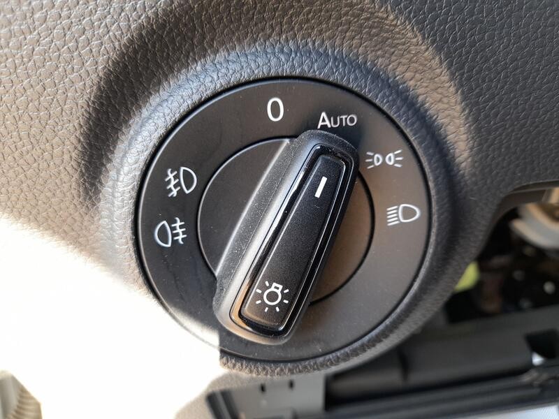 Recambio de mando luces para seat arona (kj7, kjp) 1.0 tgi referencia OEM IAM 5G0941431AF  